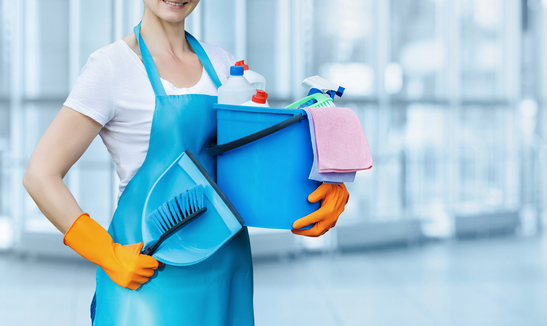 commercial-cleaning-services-cleaning-assistant